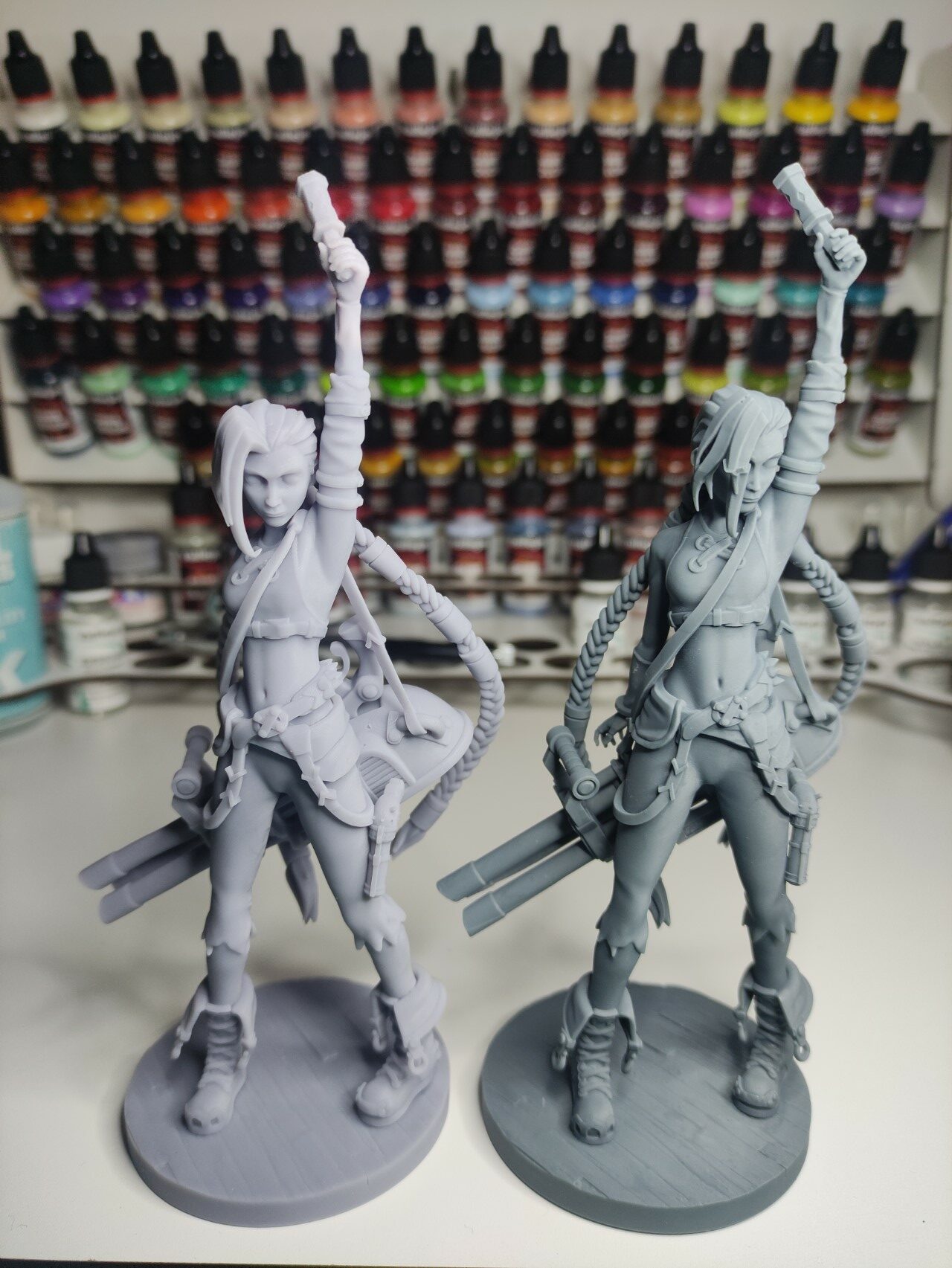 Jinx - Arcane - bras en l'air – Image 6