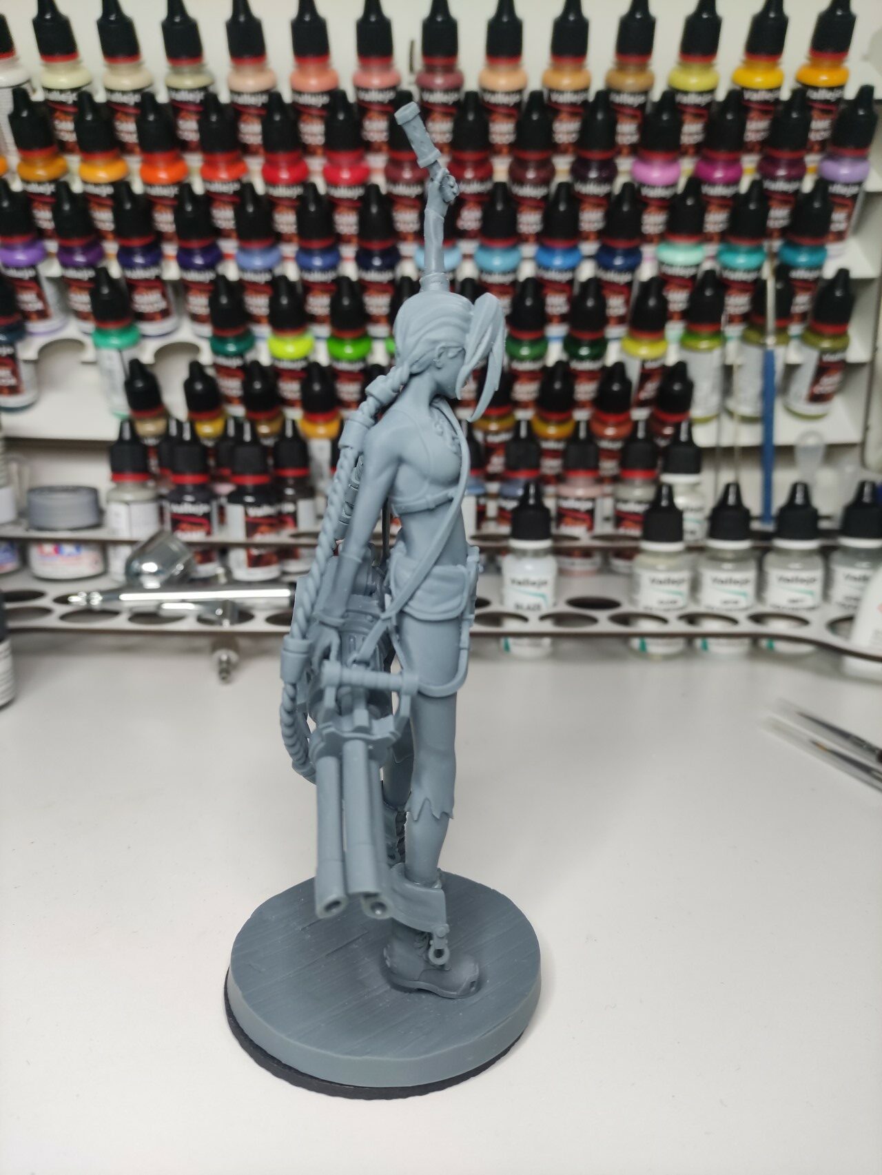 Jinx - Arcane - bras en l'air – Image 2