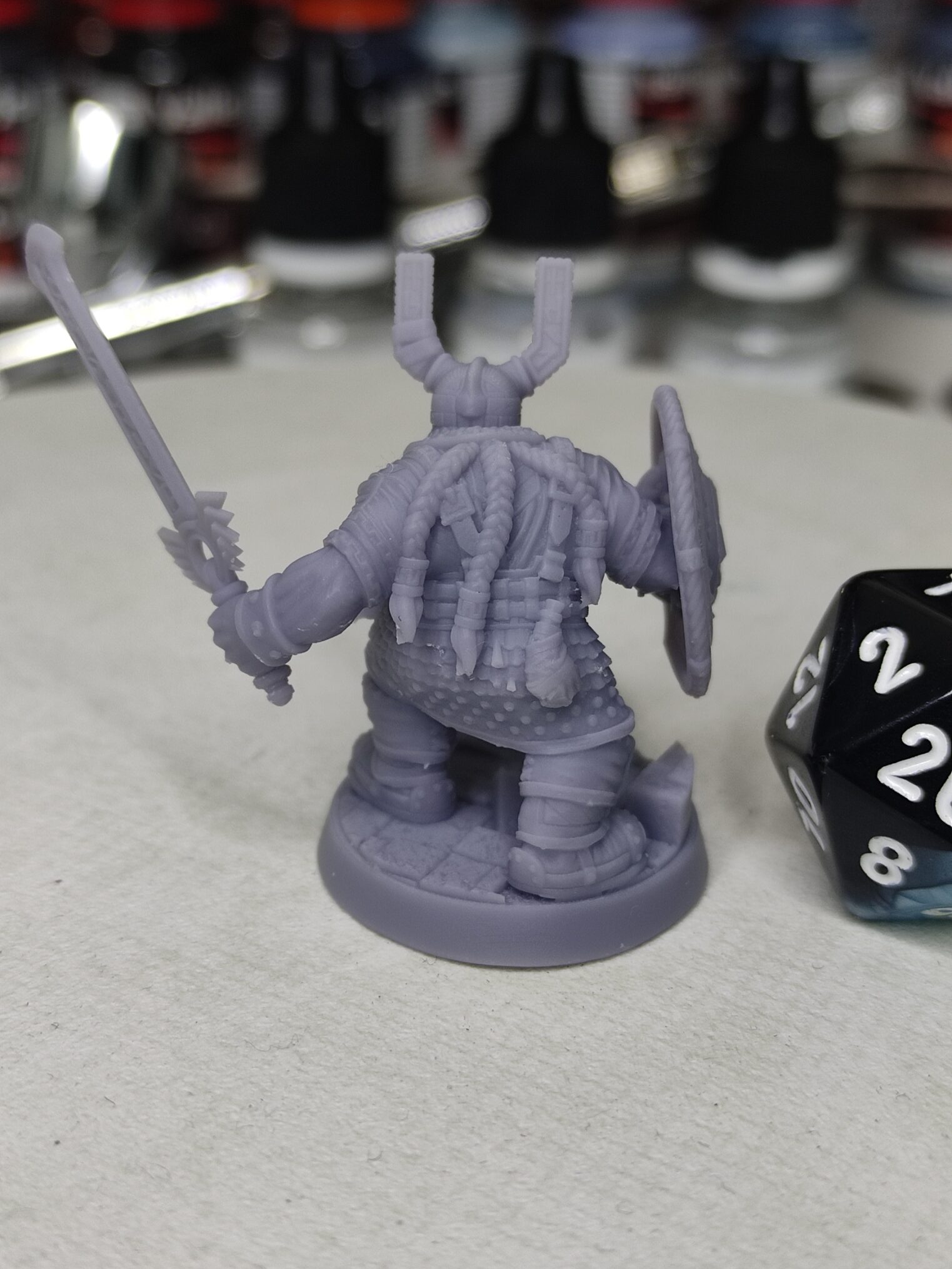 Nain guerrier épée bouclier - Tabletop – Image 4