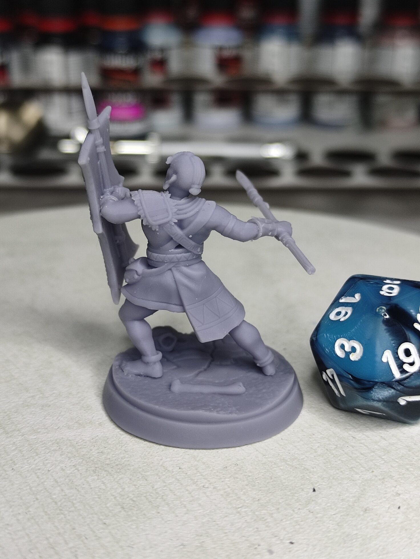 Humain guerrier tribal lance 3- Tabletop – Image 4